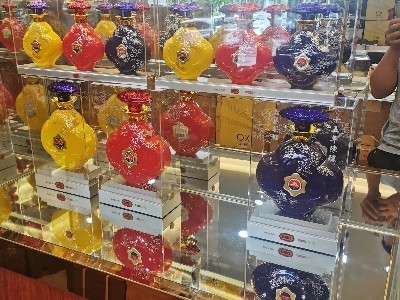 亞克力酒盒、亞克力酒水包裝盒
